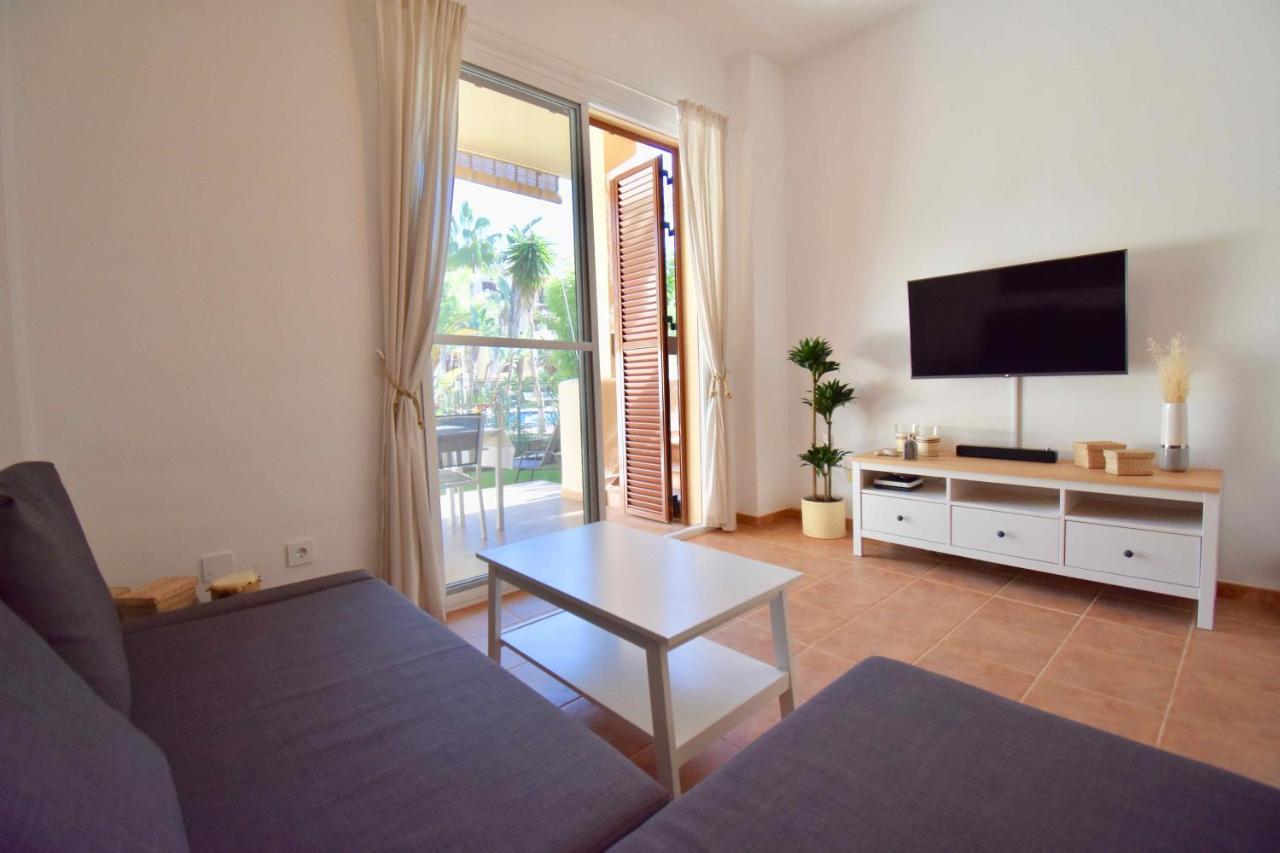 Bahia Marinas - Tu Hogar Con Jardin Privado! Apartman Vera Kültér fotó