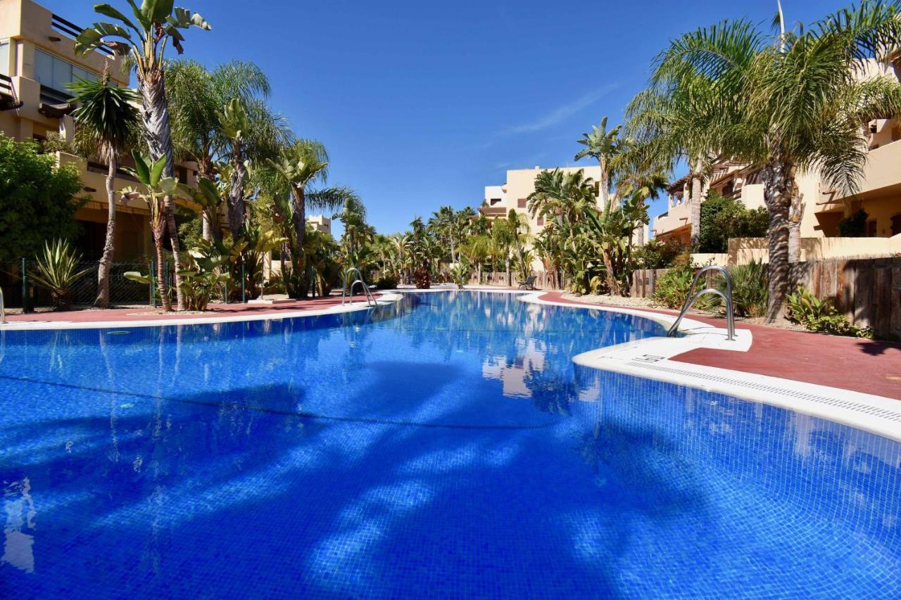 Bahia Marinas - Tu Hogar Con Jardin Privado! Apartman Vera Kültér fotó